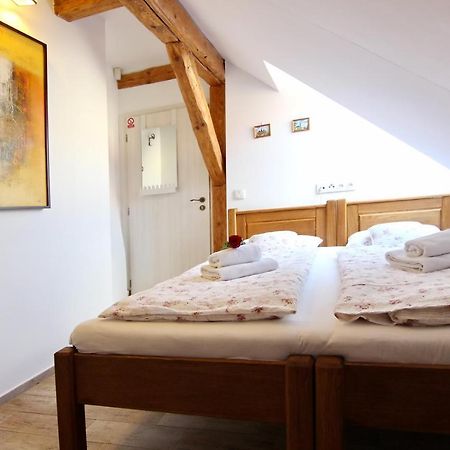 Apartament House Of Roses Kutná Hora Zewnętrze zdjęcie