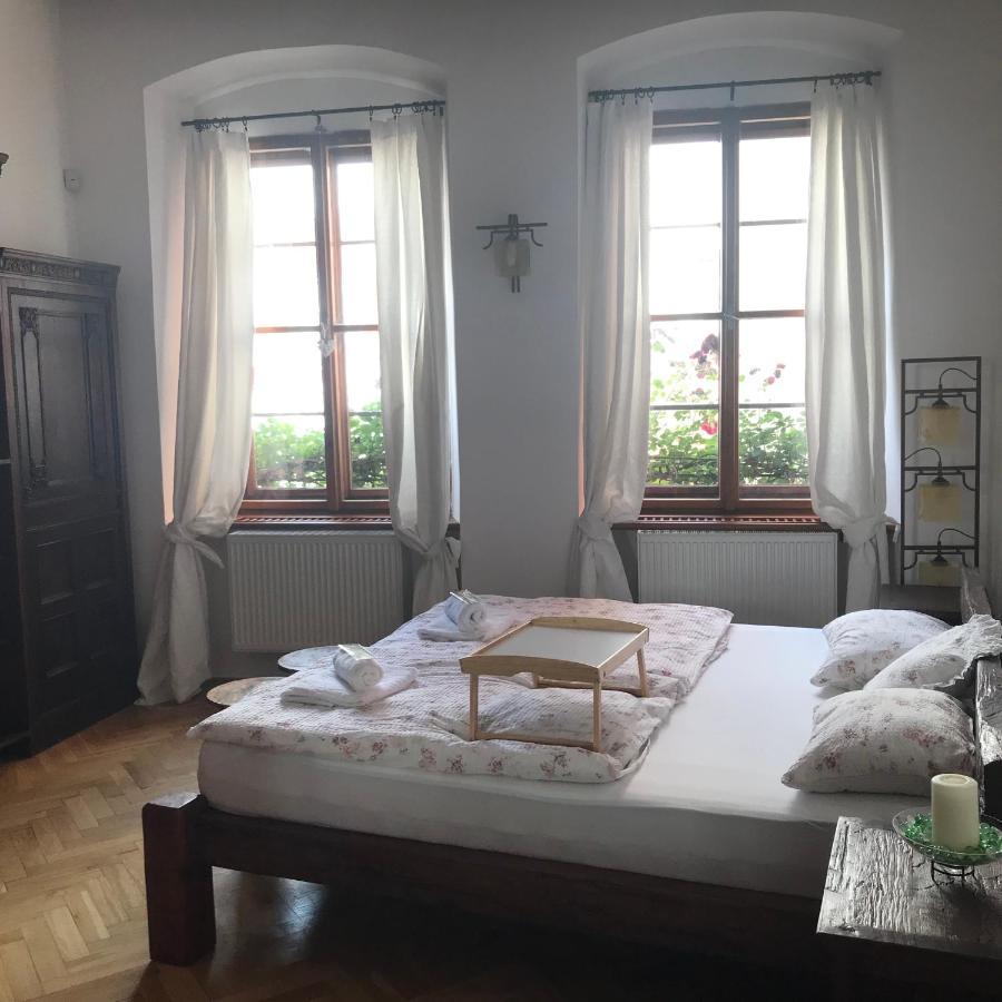 Apartament House Of Roses Kutná Hora Zewnętrze zdjęcie