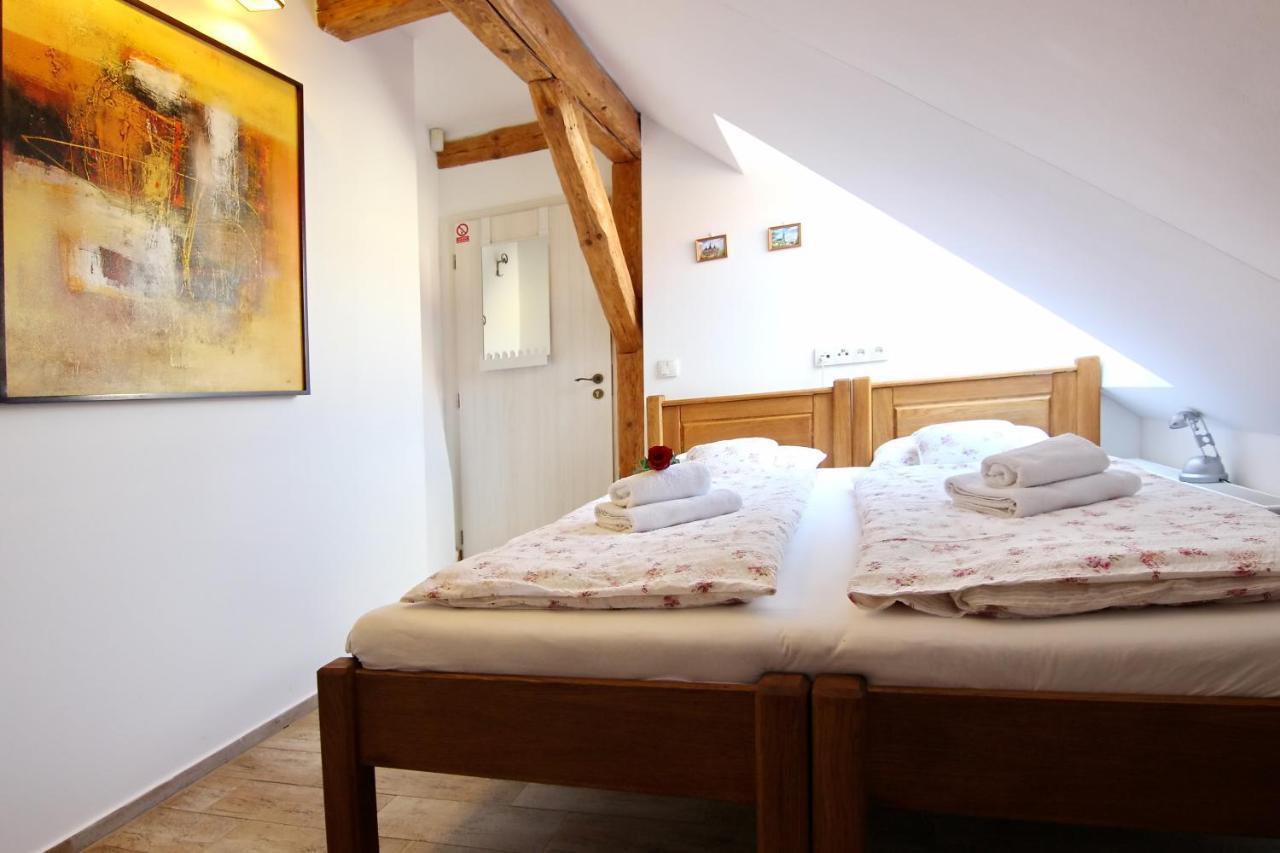 Apartament House Of Roses Kutná Hora Zewnętrze zdjęcie