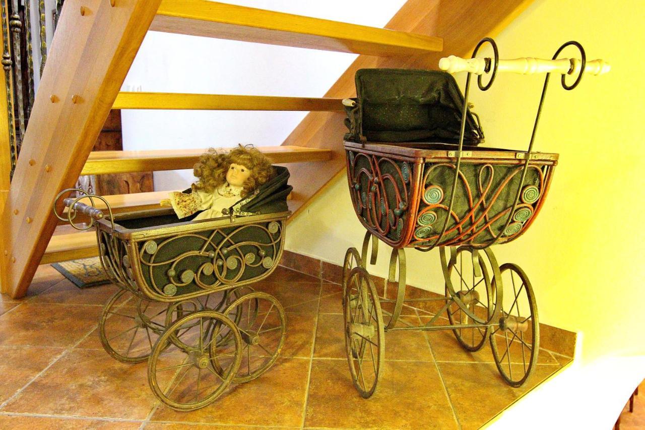 Apartament House Of Roses Kutná Hora Zewnętrze zdjęcie